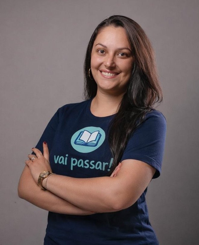 Professora Thamyres Medeiros, da Vai Passar!